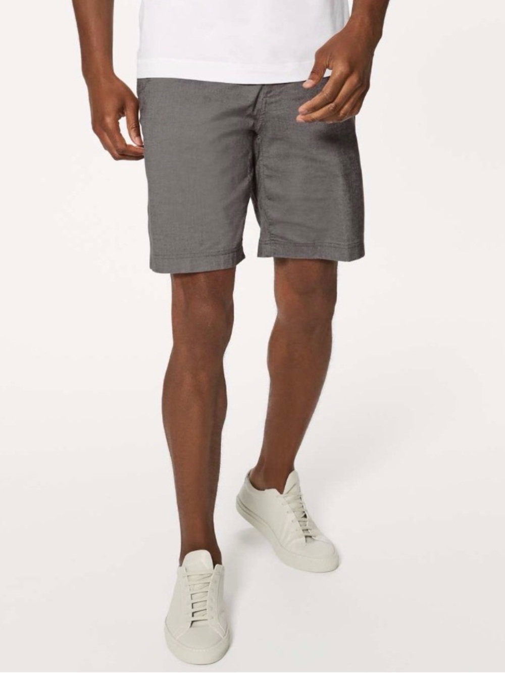 Lululemon Commission Short Qwick Oxford 9"
Cable / Dark Ash Gray